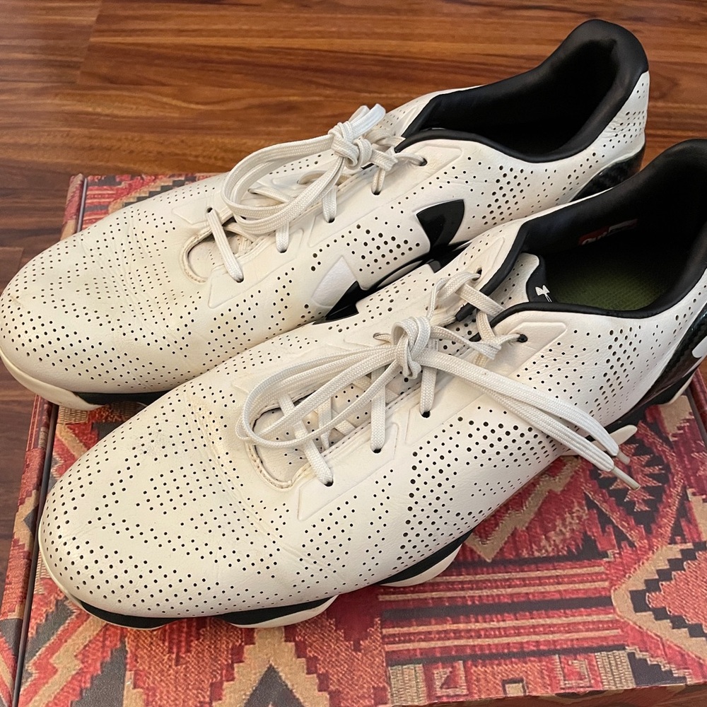 Under Armour Golf Shoes